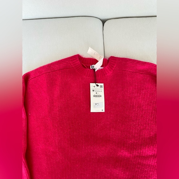 🛍️NEW ZARA KNIT SWEATER FUCHSIA SWEATER - Picture 2 of 5